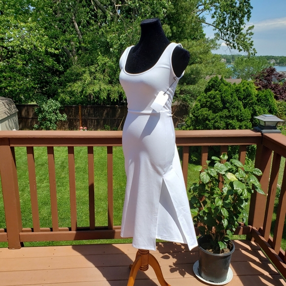 Leith Dresses & Skirts - NWT LEITH Bodycon White Tank Dress Sz S
